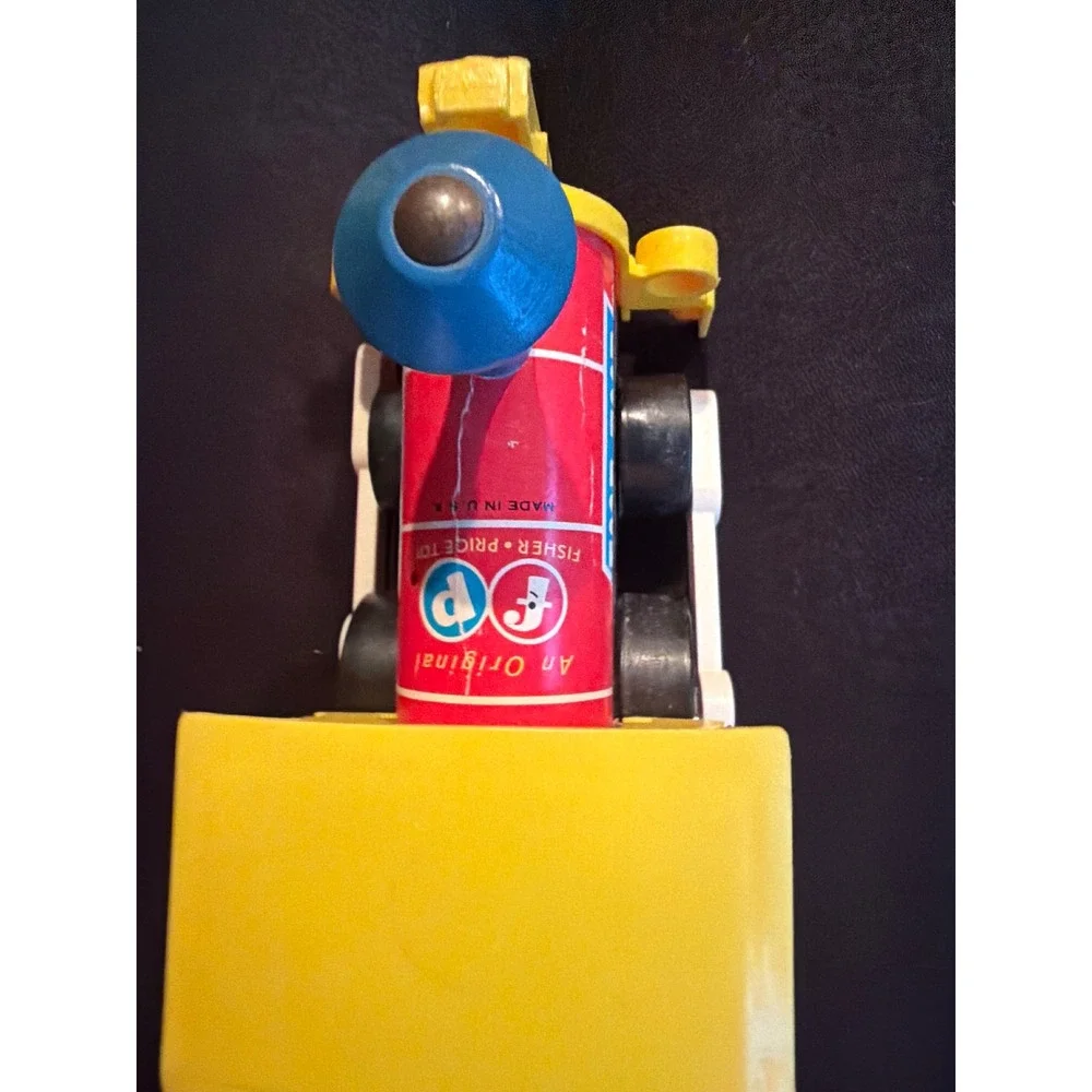 Vintage 1973 Fisher Price Toot-Toot Train 643 Wood Plastic Pull Toy‎ USA Made
